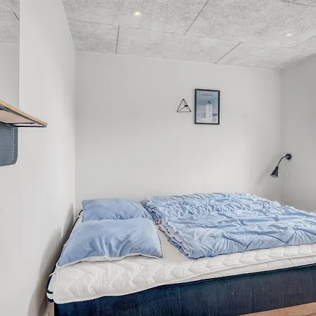 Jurien - 450m From The Sea By Interhome Hals